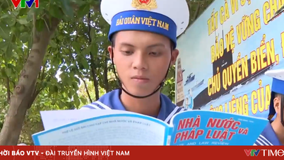 Politikai és ideológiai oktatás tisztek és katonák számára Truong Sa-ban.