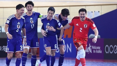 日本のフットサルチームが強さを発揮し、テニスのような勝利で準決勝に進出した。