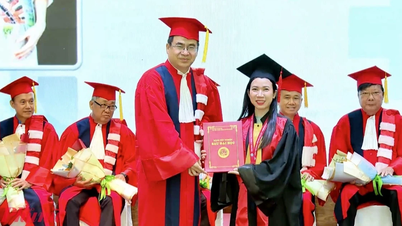 Ho Chi Minh Şehri Tıp ve Eczacılık Üniversitesi, uzmanlık sınavına hazırlık kurslarına yönelik reklamlarla ilgili uyarı yayınladı.