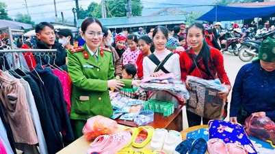 田舎の市場での心温まる「ゼロコスト屋台」。