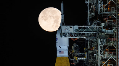 Technológia 4/2: A NASA elhalasztja a Holdra való visszatérést, a szoftverrészvények zuhannak a mesterséges intelligencia miatt.