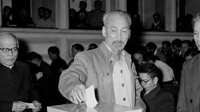 Mengimbas kembali 15 pilihan raya Dewan Undangan Negeri dalam sejarah Vietnam.