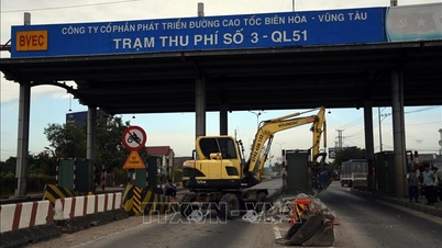 Desmantelar o posto de pedágio T3 na Rodovia Nacional 51.