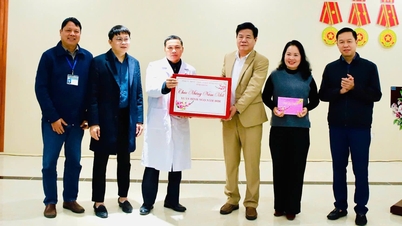 กระทรวงสาธารณสุขได้จัดคณะผู้แทนไปเยี่ยมเยียน อวยพรปีใหม่ และมอบของขวัญแก่หน่วยงานด้านสาธารณสุข