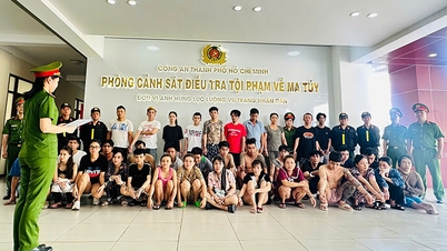 La police de Hô Chi Minh-Ville a démantelé un réseau de trafic de drogue interprovincial et arrêté 36 suspects.