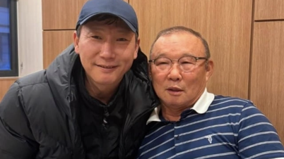 パク・ハンソコーチとキム・サンシクコーチの印象的な姿