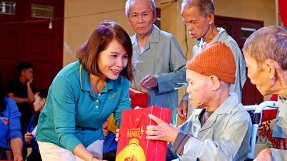 Bringing a warm Lunar New Year to the underprivileged.