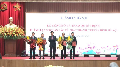 Launching the Hanoi Press and Broadcasting Agency