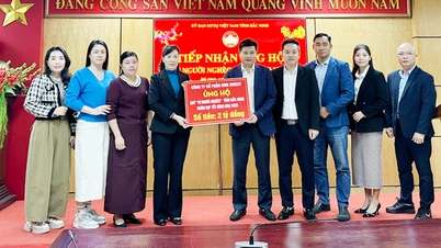 บริษัท บีเอ็มเค อินเวสต์ จำกัด (มหาชน) บริจาคเงิน 2 พันล้านดอง เพื่อสนับสนุนโครงการช่วยเหลือผู้ยากไร้ในช่วงเทศกาลตรุษจีนในจังหวัดบั๊กนิญ