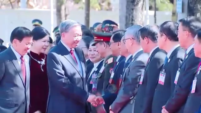 Der Besuch des Generalsekretärs in Laos verleiht der wirtschaftlichen Zusammenarbeit zwischen Vietnam und Laos neue Impulse.