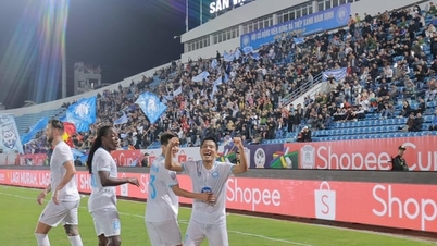 Cầm hòa Johor DT, Nam Định vào bán kết Shopee Cup