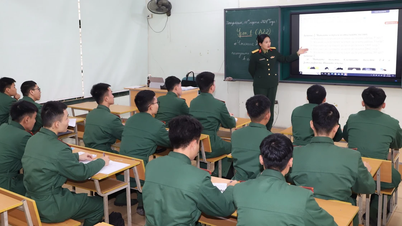 Kementerian Pertahanan Nasional menyelenggarakan ujian masuk sendiri untuk penerimaan ke universitas dan perguruan tinggi.