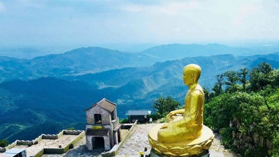 क्वांग निन्ह प्रांत लगातार तीन वर्षों तक येन तू विश्व धरोहर स्थल में मुफ्त प्रवेश प्रदान करता है।