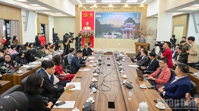 Cérémonie de lancement du clip vidéo « Song From A Secret Garden – Secret Garden in Vietnam ». (Photo : Bao Long)