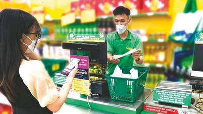 Tet piacok és innovációk a banki termékek és szolgáltatások terén.
