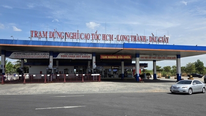 Bezüglich der Aussetzung des Kraftstoffverkaufs auf der Autobahn: Die Provinz Dong Nai befragt das Gericht ein zweites Mal zum Genehmigungsverfahren.