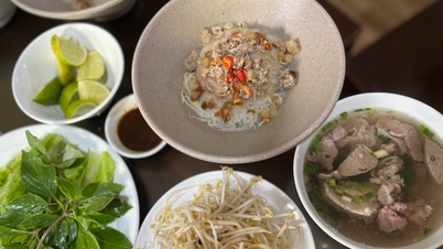 Gia Lai's specialties include dishes like dried straw bundles and pitch-black foods; the more you eat, the more you love them.