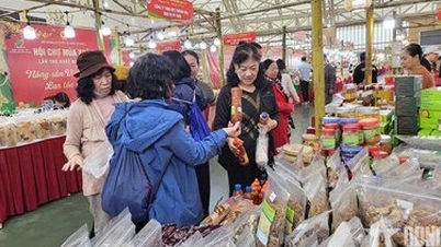Tăng cường bảo đảm thị trường phục vụ nhân dân đón Tết Bính Ngọ 2026