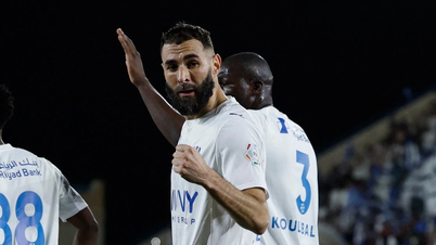 Karim Benzema strzelił hat-tricka w swoim debiucie w barwach Al Hilal.