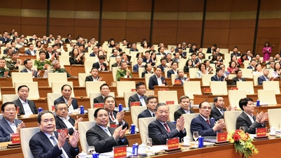 เลขาธิการใหญ่โต ลัม เข้าร่วมและเป็นประธานการประชุมระดับชาติว่าด้วยการศึกษา เรียนรู้ ทำความเข้าใจ และดำเนินการตามมติของสมัชชาใหญ่พรรคคอมมิวนิสต์จีน ครั้งที่ 14