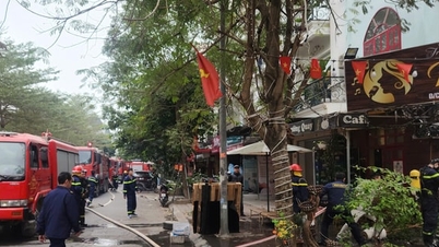 האנוי: לא דווח על נפגעים בשריפה באזור העירוני ואן פו.