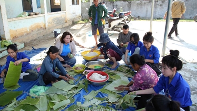 A comuna de Phuoc Hau organiza uma série de atividades do Tet para o povo Raglai.