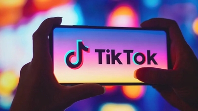 «Εθιστικός αλγόριθμος» θέτει το TikTok σε κίνδυνο με πρόστιμα δισεκατομμυρίων δολαρίων.