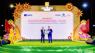 Blomstergatan Home Hanoi Xuan 2026 öppnade i Mailand Hanoi City och fick UNESCO-certifiering.