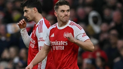 Arsenal deklassierte Sunderland und baute seinen Vorsprung auf Man City auf neun Punkte aus.