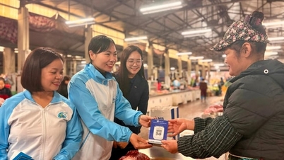 Komune Lien Minh meluncurkan model "Pasar Pembayaran Non-Tunai - Pasar Beradab".