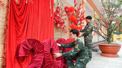 កងពលធំលេខ ៣៣០ ភូមិភាគទី ៩៖ បរិយាកាសអ៊ូអរក្នុងការរង់ចាំបុណ្យតេត (បុណ្យចូលឆ្នាំចិន)។