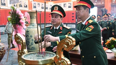 El Comando Militar Provincial de An Giang celebró una ceremonia para informar sobre sus logros.