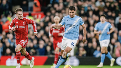 Nos últimos 10 minutos de jogo, o Manchester City virou o jogo e venceu o Liverpool.