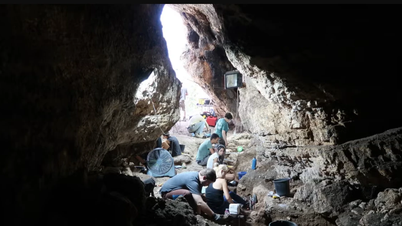 Gammel gravplass, 100 000 år gammel, oppdaget i Israel.