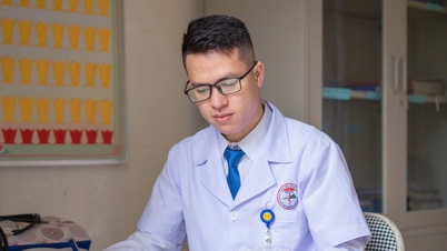 Seorang doktor muda di kawasan pergunungan terpencil, yang mengalami kegagalan buah pinggang peringkat akhir, telah 'diberi nafas baharu' oleh seorang yang tidak dikenali.