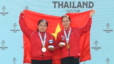 Atlet menembak Nguyen Thuy Trang mengalahkan peraih medali perak Olimpiade untuk memenangkan medali emas kejuaraan menembak Asia.