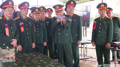8. regiment (395. divisjon, 3. militærregion): En 55 år lang reise med oppbygging, kamp og modning.