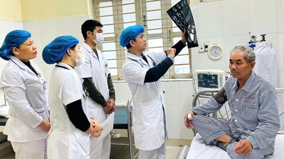Thuy Nguyen میڈیکل سینٹر میں 'گولڈن آور' کے اندر فالج کے مریضوں کو بچانا۔