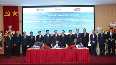 EVN signe un contrat EPC pour le projet de centrale thermique au GNL de Quang Trach II.