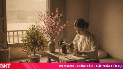 Podcast of essays: Welcoming Tet (Vietnamese Lunar New Year) through familiar things.