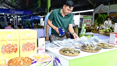 PIAȚA TET: Produsele locale ocupă un loc central.