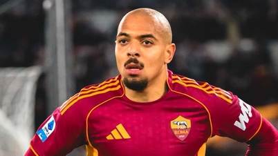 AS Roma hạ Cagliari, tiếp tục đua vé dự Champions League