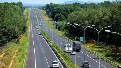 El Ministerio de Industria y Comercio responde al informe de Dong Nai sobre la suspensión de la venta de gasolina en las carreteras.