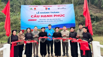 Inauguração do projeto "Ponte da Felicidade" no povoado de Ban Cai, comuna de Ly Bon - Jornal Online Cao Bang