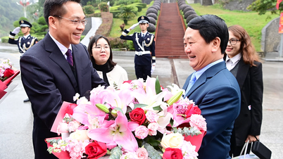 Delegationen från Tuyen Quang-provinsen har påbörjat sitt besök och sin arbetsresa till Guangxi (Kina).