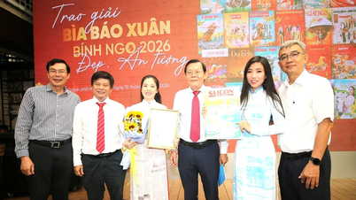 Gazeta Saigon Giai Phong zdobywa pierwszą nagrodę za projekt okładki wiosennej gazety Ho Chi Minh City 2026.