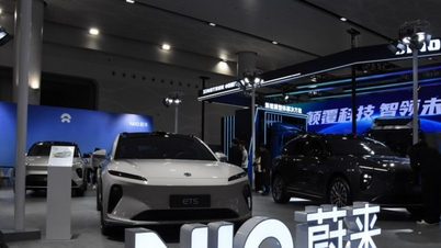 NIO ra mắt tính năng mở cốp bằng cách lắc điện thoại trên hai dòng xe ET9 và ES8