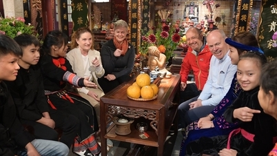 Velvyslanci zemí G4 slaví vietnamský lunární Nový rok s láskou ke sportu.
