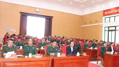 Lai Chau: Menghormati dan memberi penghargaan kepada model, program, dan gerakan teladan dari pasukan Penjaga Perbatasan yang berpartisipasi dalam pembangunan ekonomi, budaya, dan sosial di daerah perbatasan selama periode 2015 - 2025.