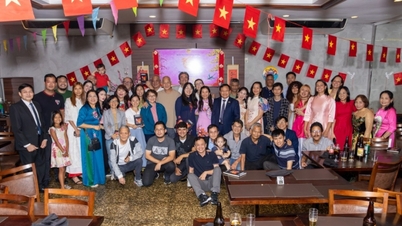 Een bruisend lentefestival in Brazilië in 2026 met als thema 'Vietnamese aspiratie: vrede en welvaart'.